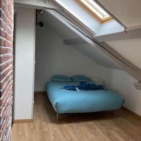Edouard 2. Logement Complet. Charleville-Mézières المظهر الخارجي الصورة