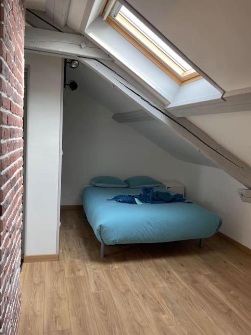 Edouard 2. Logement Complet. Charleville-Mézières المظهر الخارجي الصورة